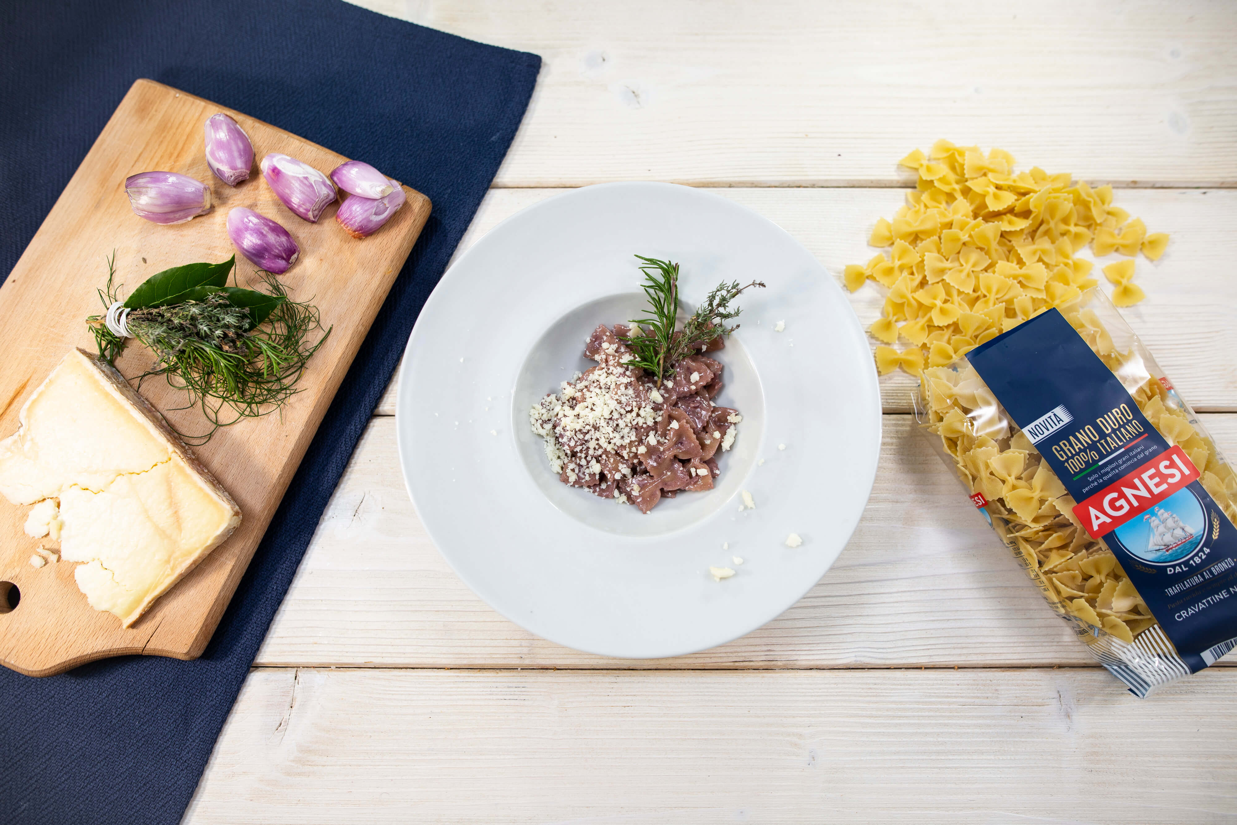 Cravattine mit Barolo und Castelmagno Käse - Agnesi