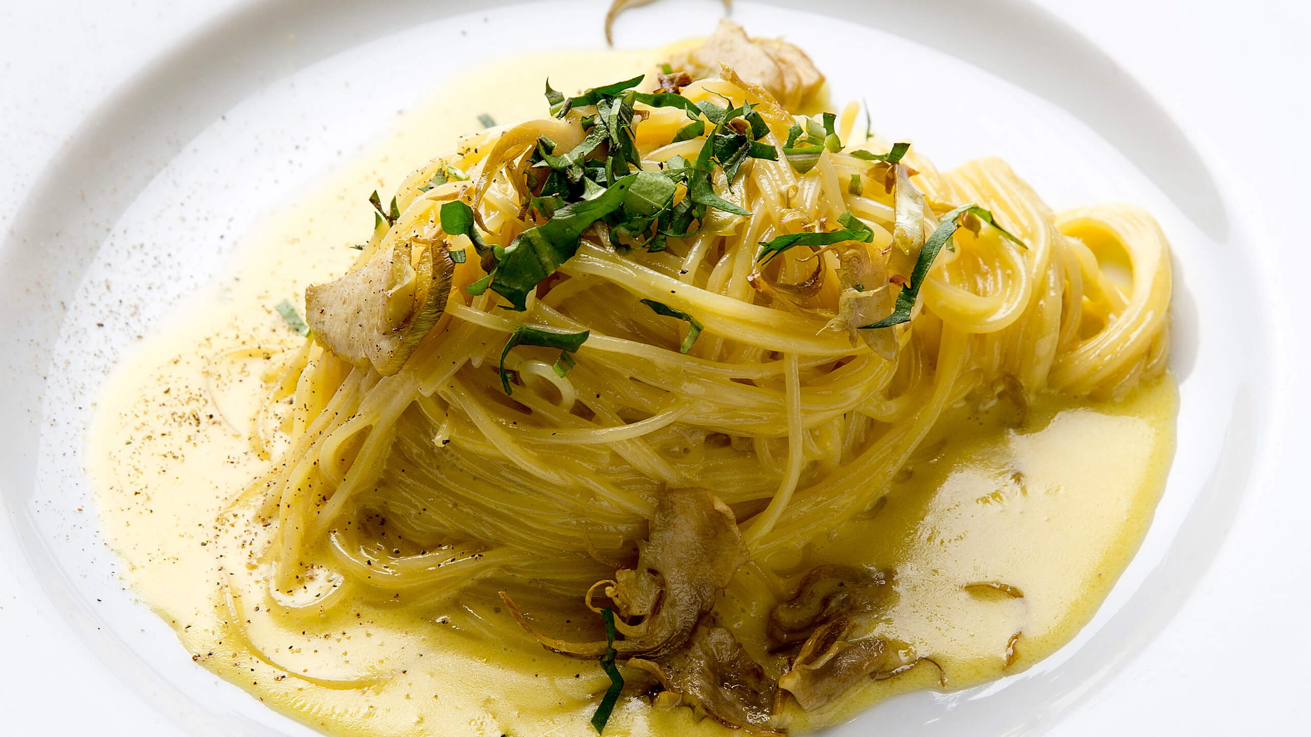 Spaghettini with vegetable carbonara - Agnesi